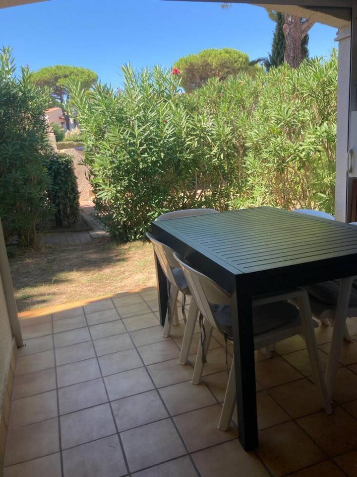 Appartement 4/6 Personnes Plain Pied - 5Min Plage - Piscine En Face Agde Exteriér fotografie